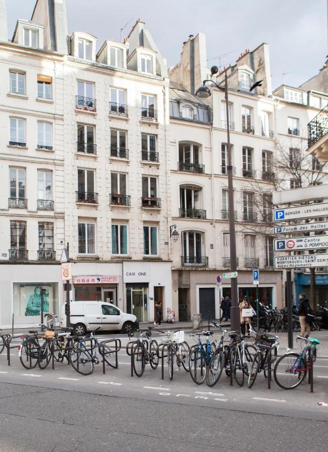 Club246 Paris Saint Martin B&B 외부 사진